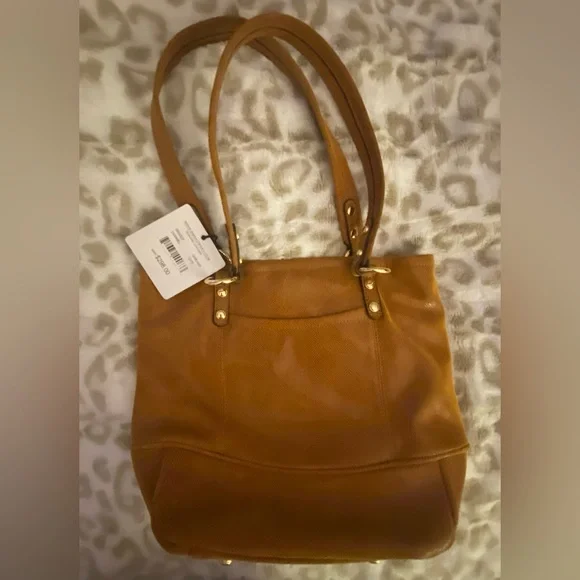 B Makowsky Tan Leather ShoulderBag NWT Beautiful Soft Exterior Leopard Interior - Picture 3 of 9